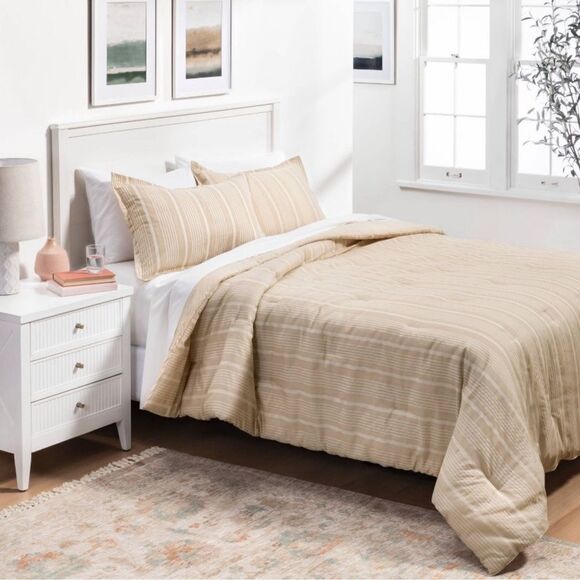New Classic Stripe Comforter & Sham Set - Threshold sz Fill/Queen - Picture 1 of 9